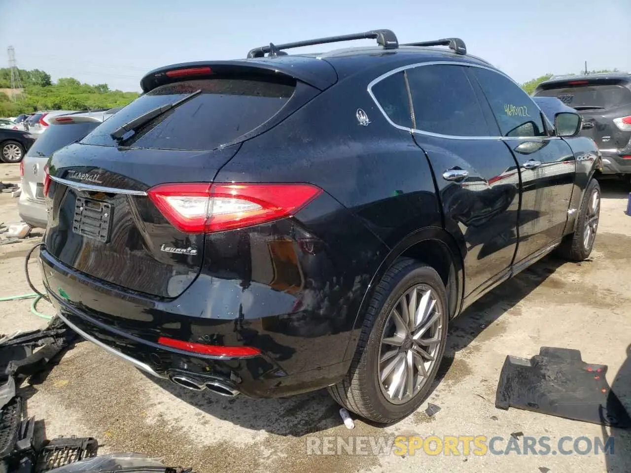 4 Photograph of a damaged car ZN661XUL0KX328189 MASERATI ALL MODELS 2019