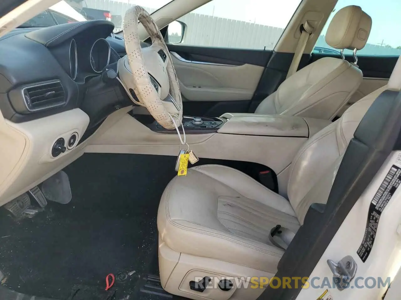 7 Photograph of a damaged car ZN661XUL7KX318713 MASERATI ALL MODELS 2019