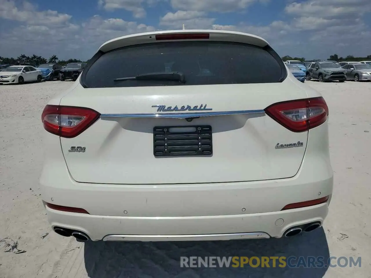 6 Photograph of a damaged car ZN661YUL7KX310553 MASERATI ALL MODELS 2019