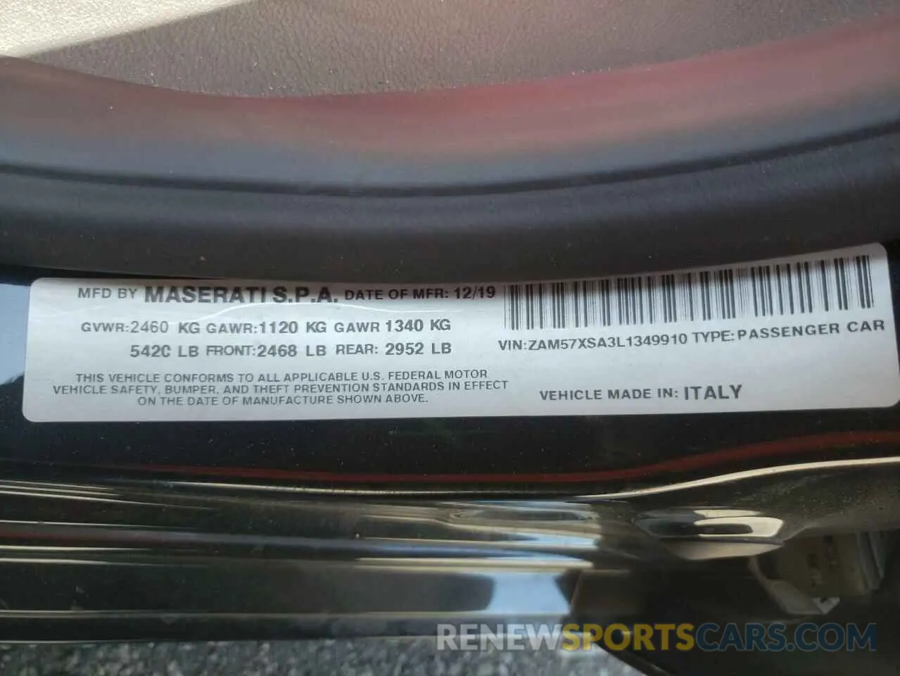 10 Photograph of a damaged car ZAM57XSA3L1349910 MASERATI ALL MODELS 2020
