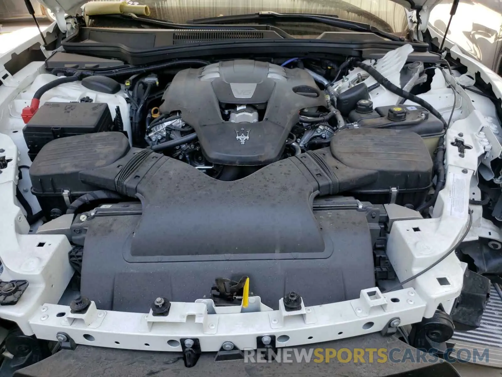 7 Photograph of a damaged car ZAM57XSA9L1344453 MASERATI ALL MODELS 2020