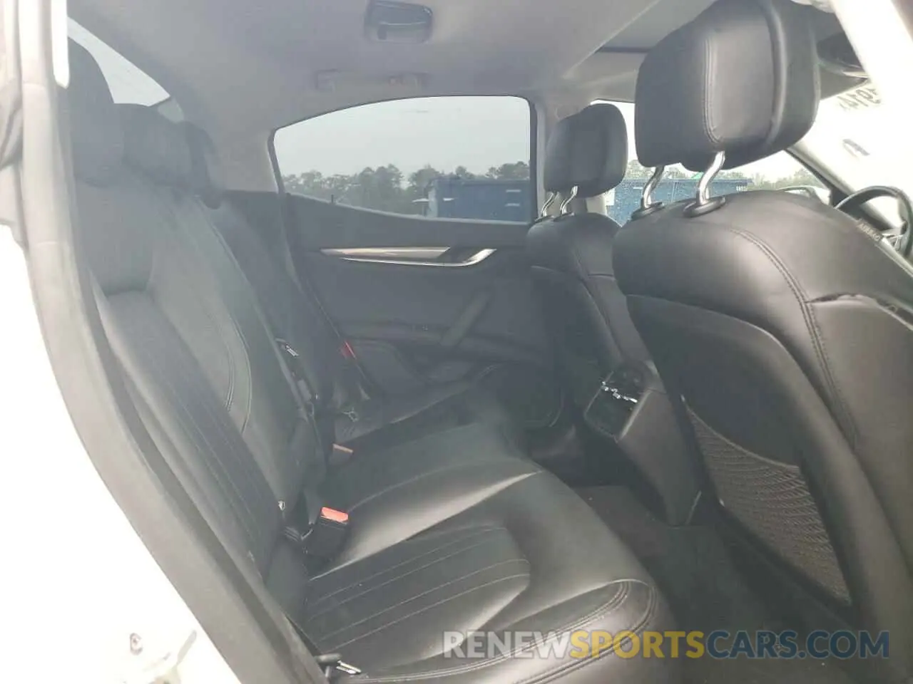 10 Photograph of a damaged car ZAM57YTA5L1344292 MASERATI ALL MODELS 2020