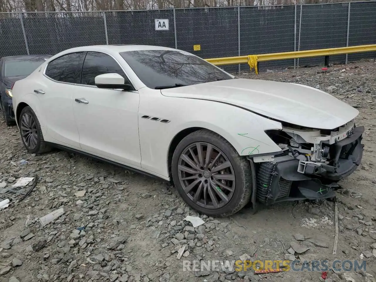 4 Фотография поврежденного автомобиля ZAM57YTA5L1344311 MASERATI ALL MODELS 2020