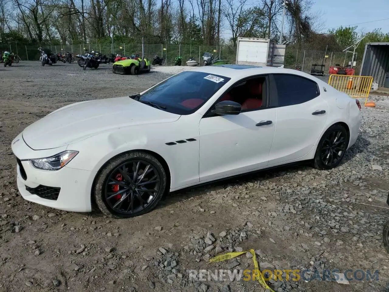 1 Фотография поврежденного автомобиля ZAM57YTA9L1354338 MASERATI ALL MODELS 2020