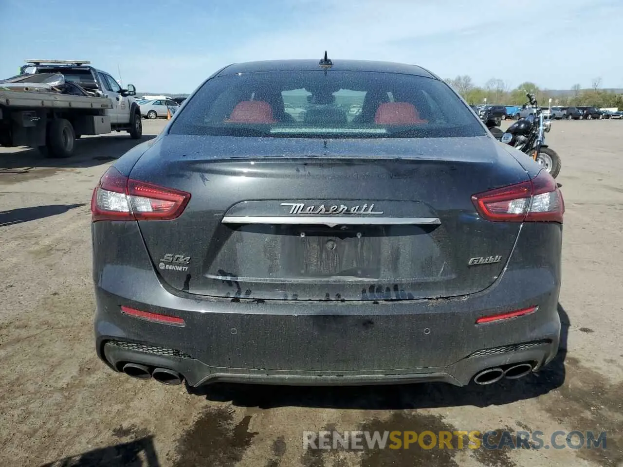 6 Photograph of a damaged car ZAM57YTS1L1351135 MASERATI ALL MODELS 2020