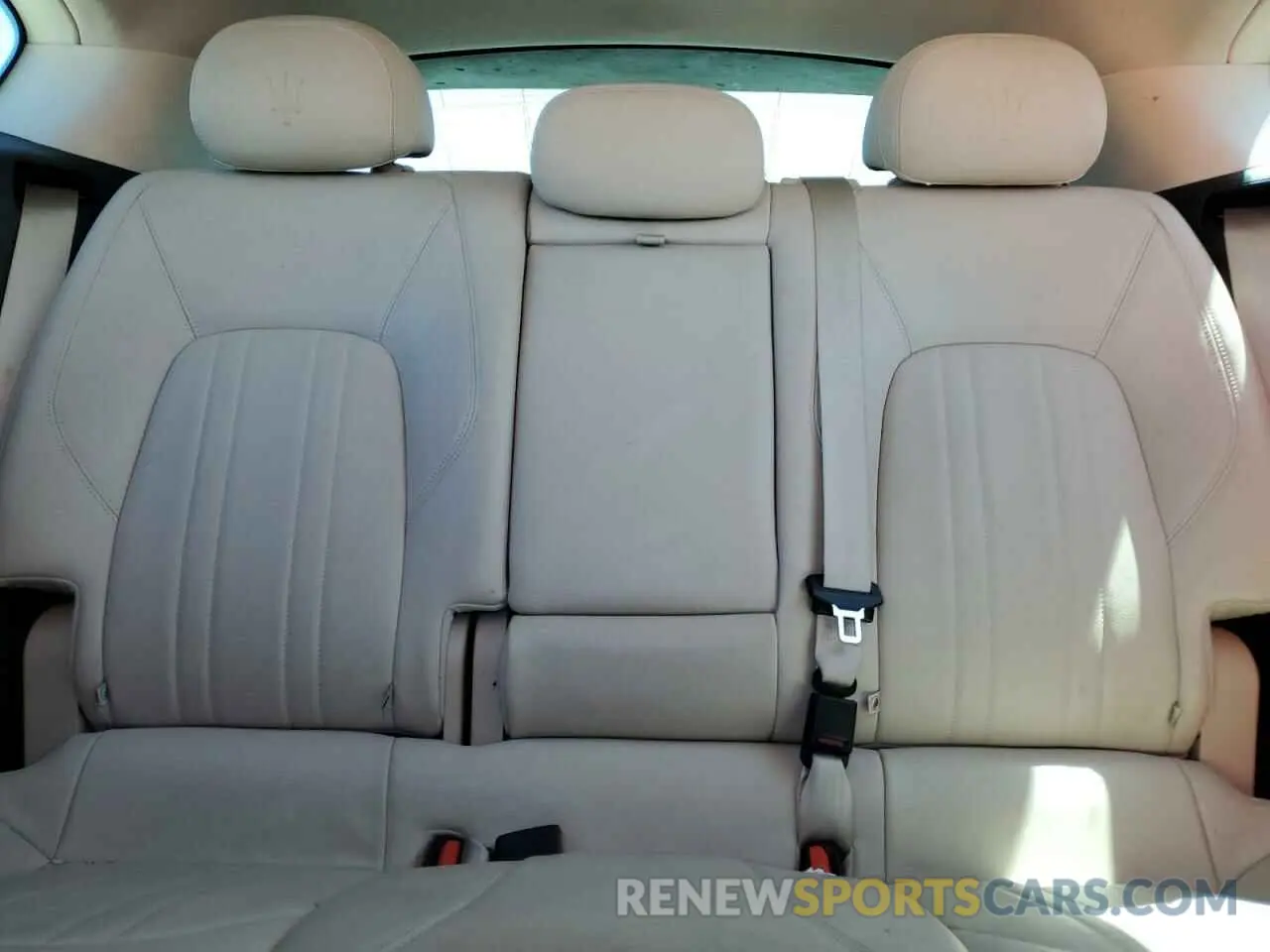 10 Фотография поврежденного автомобиля ZN661YUA0LX344897 MASERATI ALL MODELS 2020