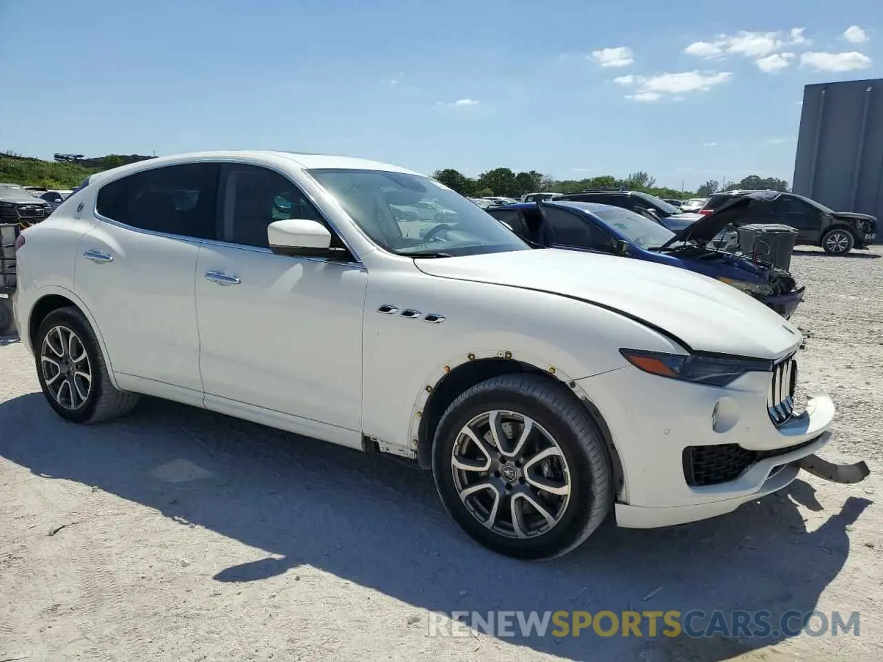 4 Фотография поврежденного автомобиля ZN661YUA0LX344897 MASERATI ALL MODELS 2020