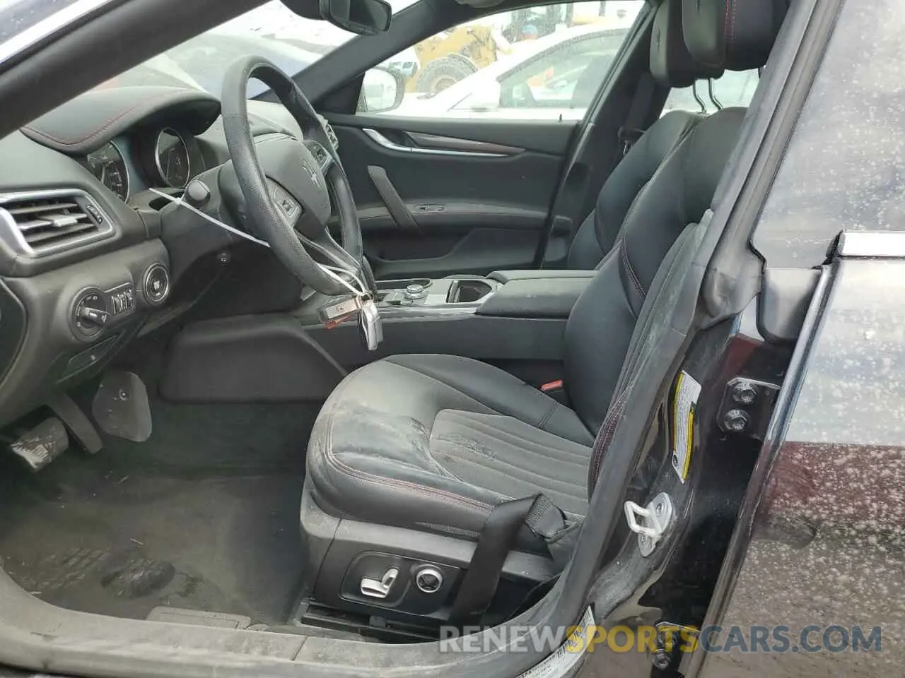 7 Photograph of a damaged car ZAM57YSA3M1357660 MASERATI ALL MODELS 2021