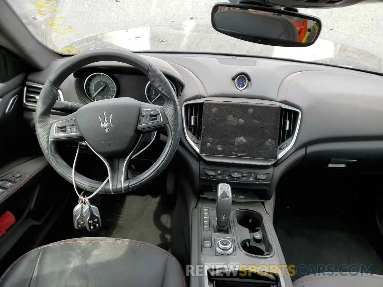 8 Photograph of a damaged car ZAM57YSA3M1357660 MASERATI ALL MODELS 2021