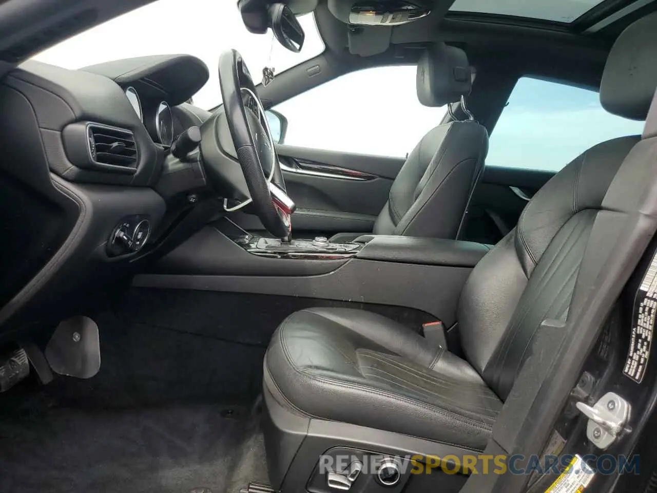 7 Photograph of a damaged car ZN661XUA5MX357852 MASERATI ALL MODELS 2021