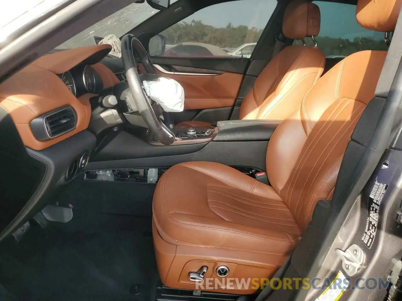7 Photograph of a damaged car ZN661XUA8MX364794 MASERATI ALL MODELS 2021