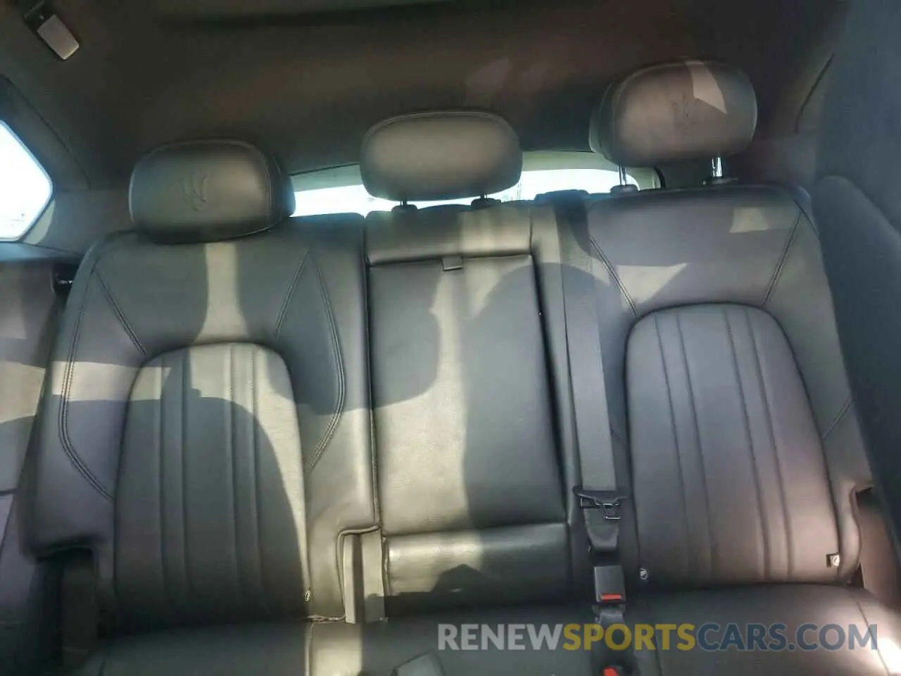10 Фотография поврежденного автомобиля ZN661XUA9MX357790 MASERATI ALL MODELS 2021