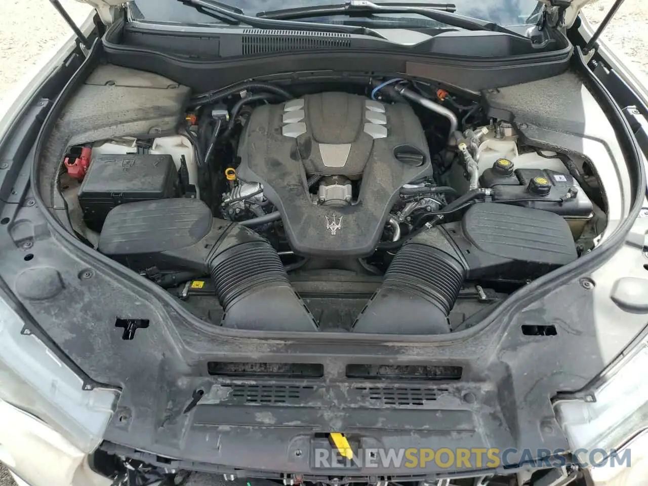 12 Фотография поврежденного автомобиля ZN661XUL8MX363047 MASERATI ALL MODELS 2021