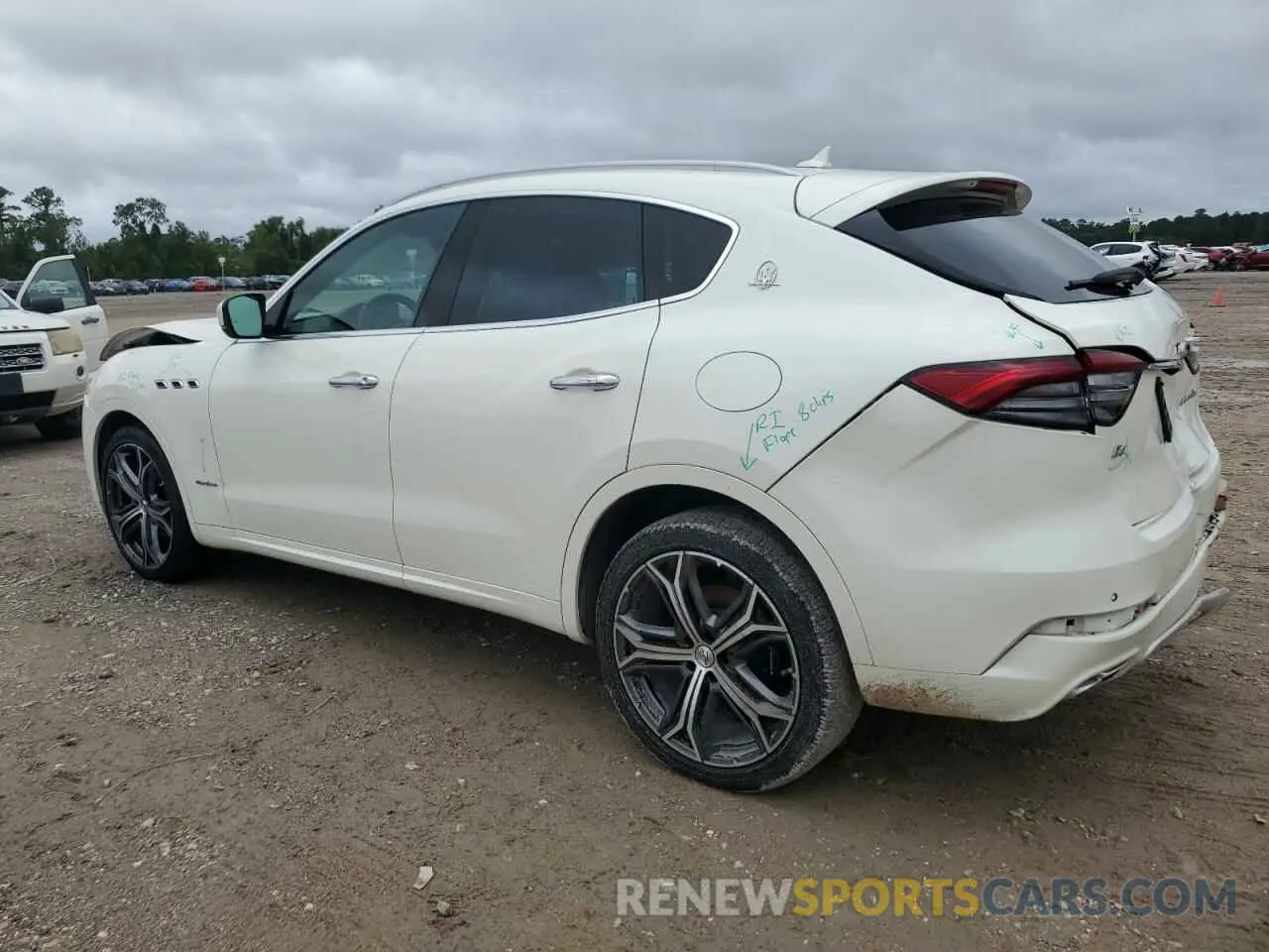 2 Фотография поврежденного автомобиля ZN661XUL8MX363047 MASERATI ALL MODELS 2021