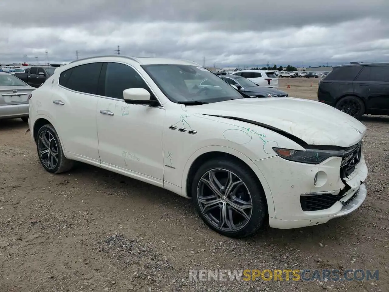 4 Фотография поврежденного автомобиля ZN661XUL8MX363047 MASERATI ALL MODELS 2021