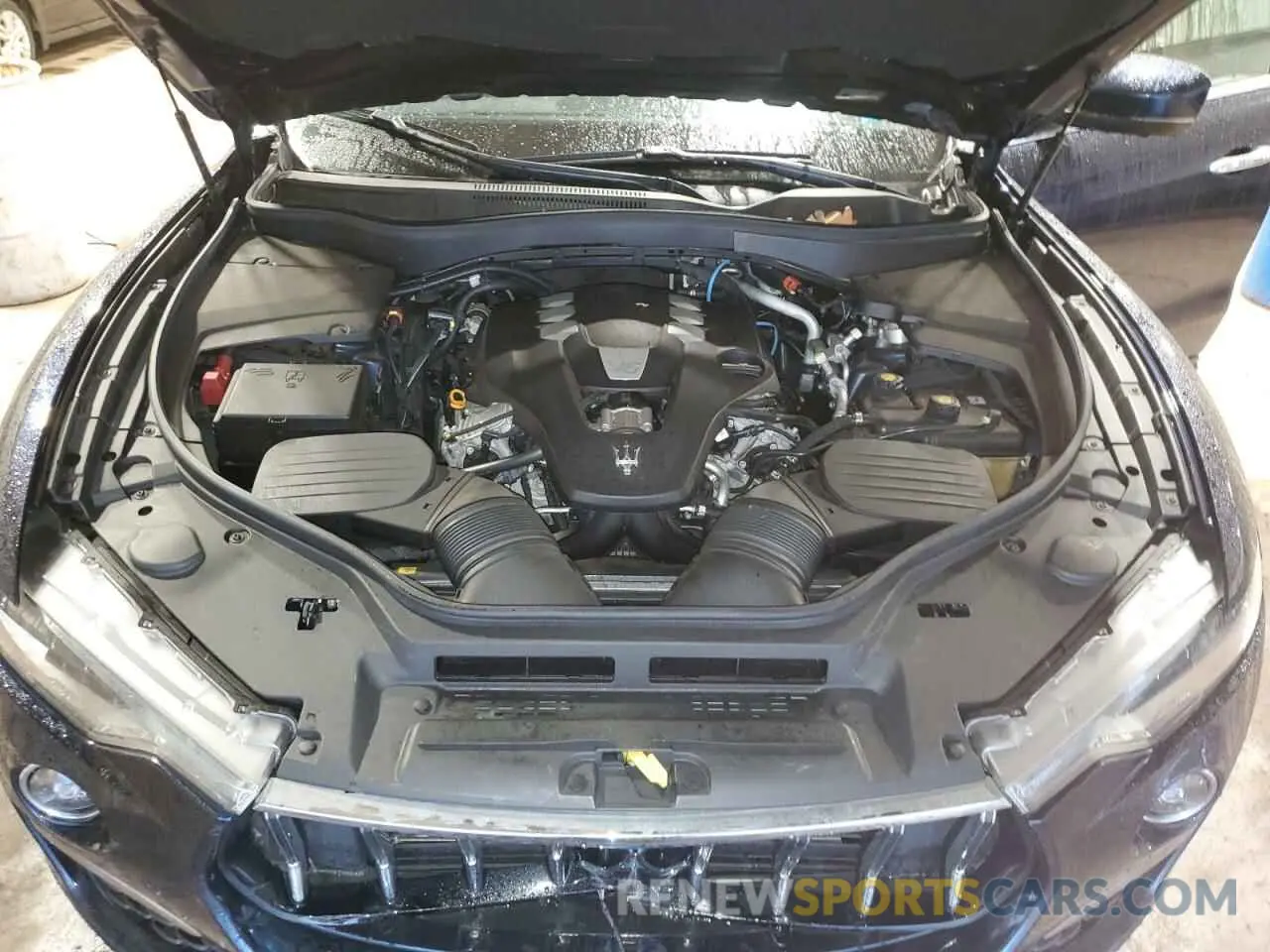 11 Photograph of a damaged car ZN661XUL9MX363784 MASERATI ALL MODELS 2021