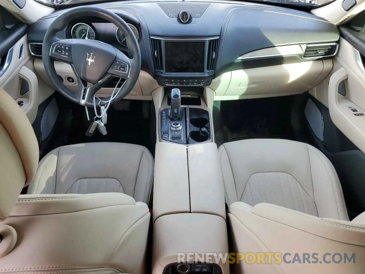 8 Photograph of a damaged car ZN661XUL9MX372940 MASERATI ALL MODELS 2021