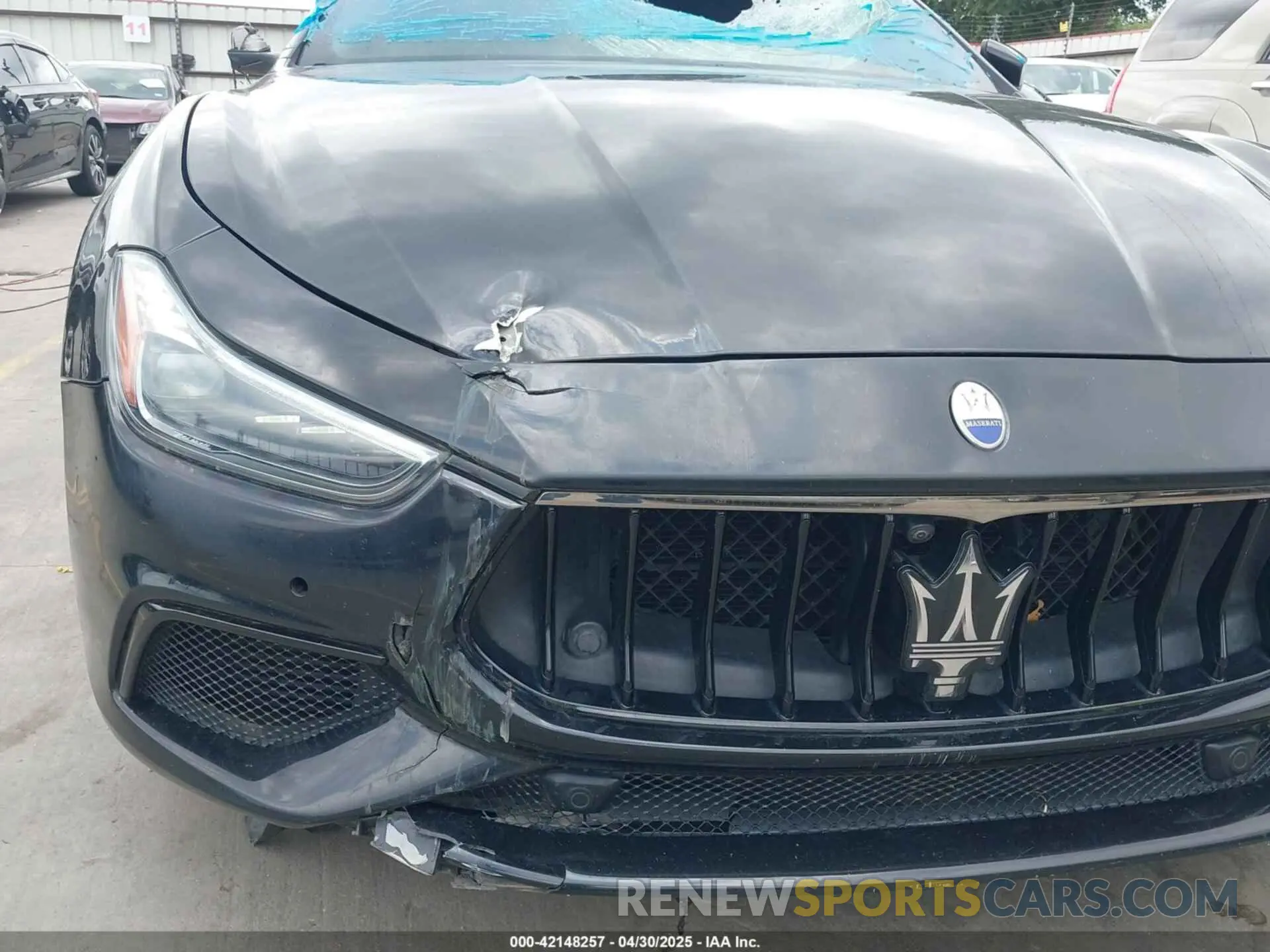 6 Photograph of a damaged car ZAM57YTS5K1313261 MASERATI GHIBLI 2019