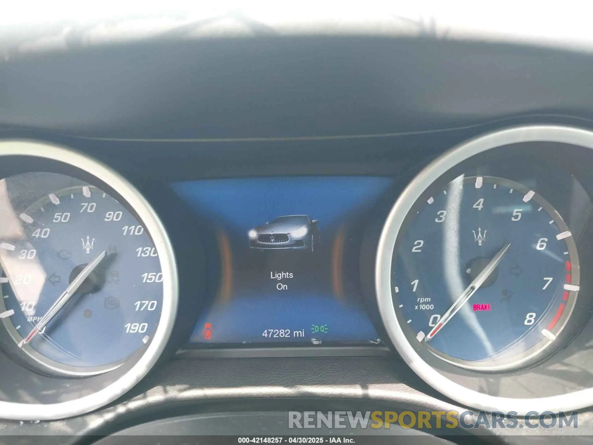 7 Photograph of a damaged car ZAM57YTS5K1313261 MASERATI GHIBLI 2019