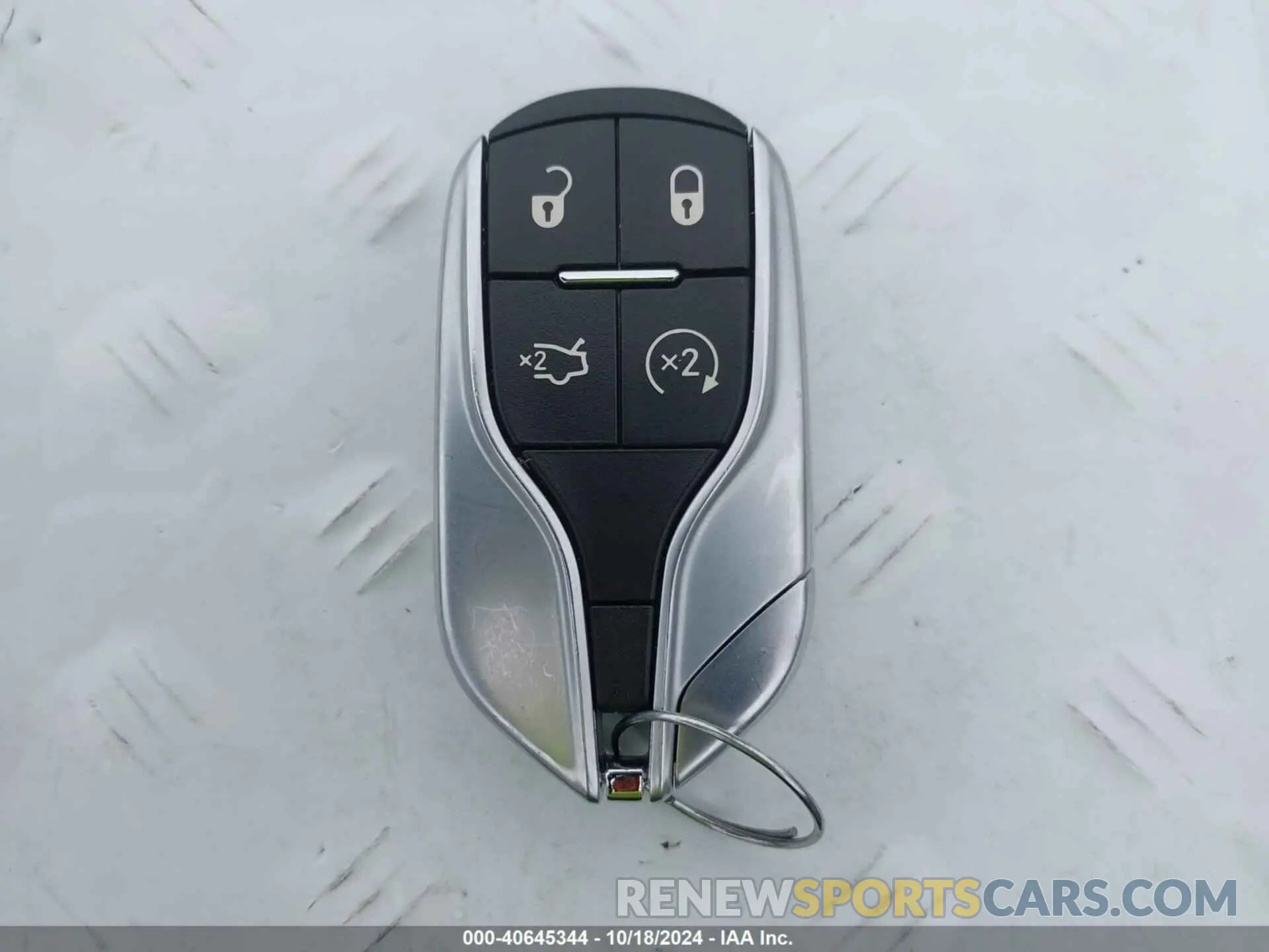 11 Фотография поврежденного автомобиля ZAM57XSA4L1344425 MASERATI GHIBLI 2020