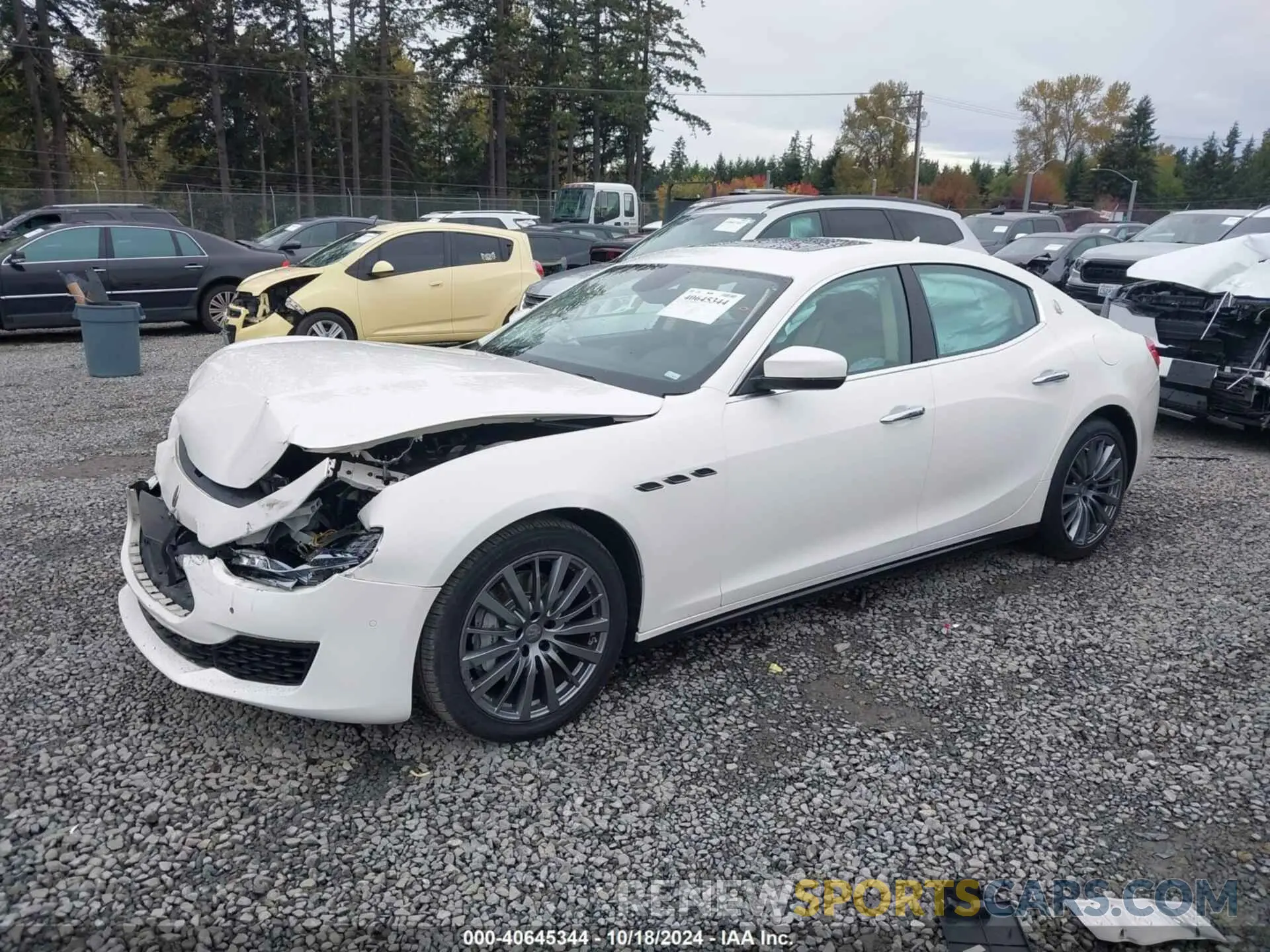 2 Фотография поврежденного автомобиля ZAM57XSA4L1344425 MASERATI GHIBLI 2020