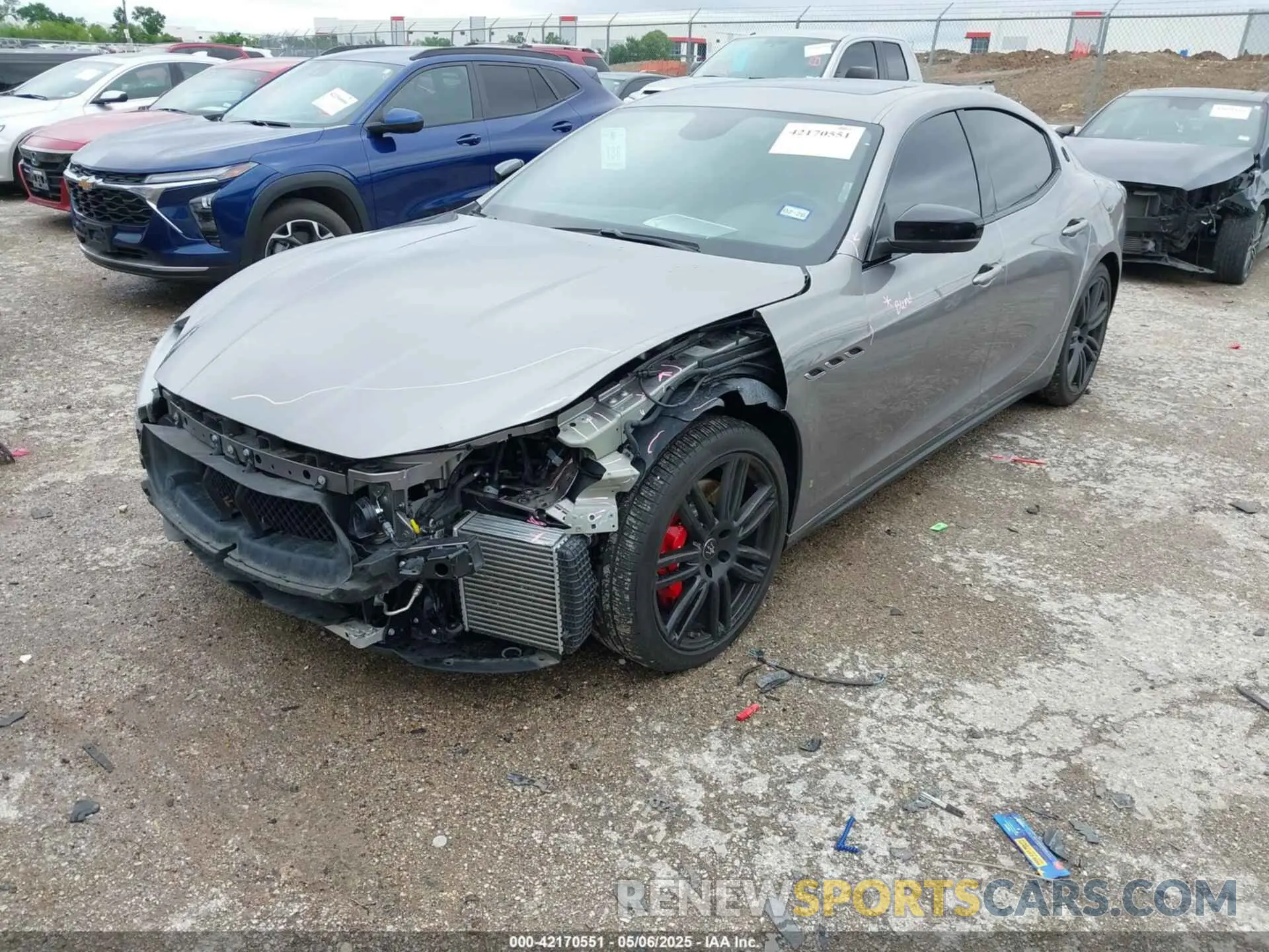 2 Photograph of a damaged car ZAM57YTA8M1368703 MASERATI GHIBLI 2021