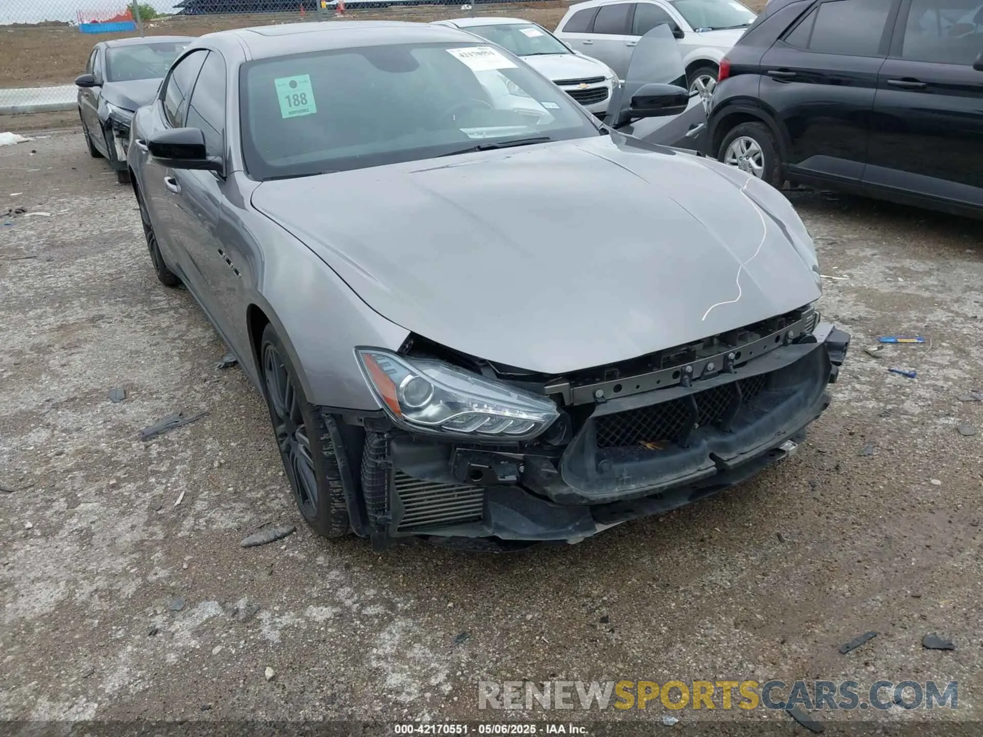 6 Photograph of a damaged car ZAM57YTA8M1368703 MASERATI GHIBLI 2021