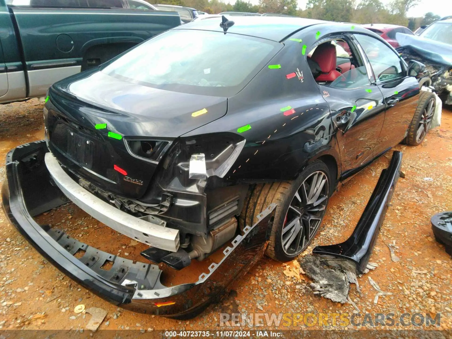 4 Photograph of a damaged car ZAM57ZST1NX399931 MASERATI GHIBLI 2022