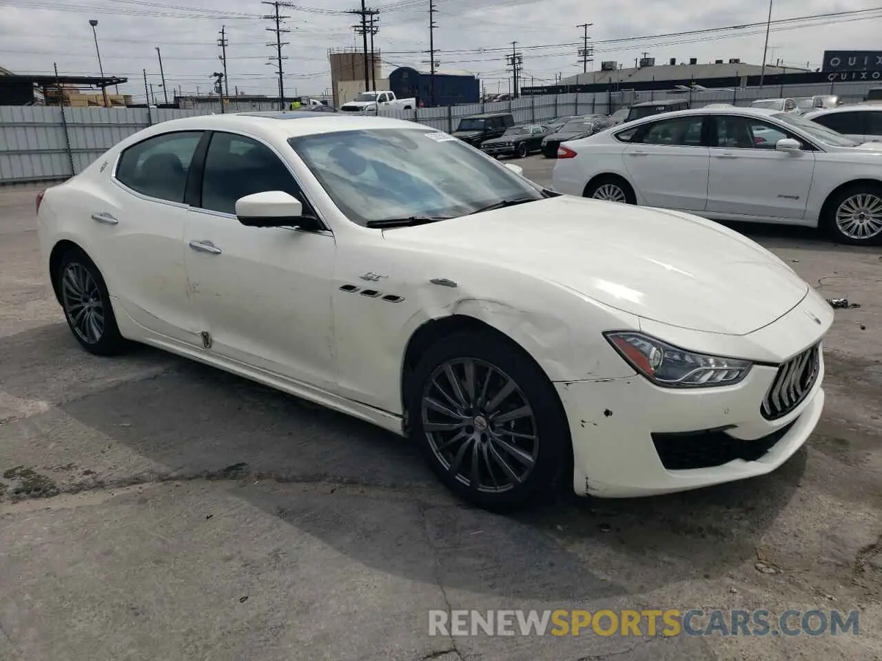 4 Photograph of a damaged car ZAM57XSAXN1390716 MASERATI GHIBLI BAS 2022