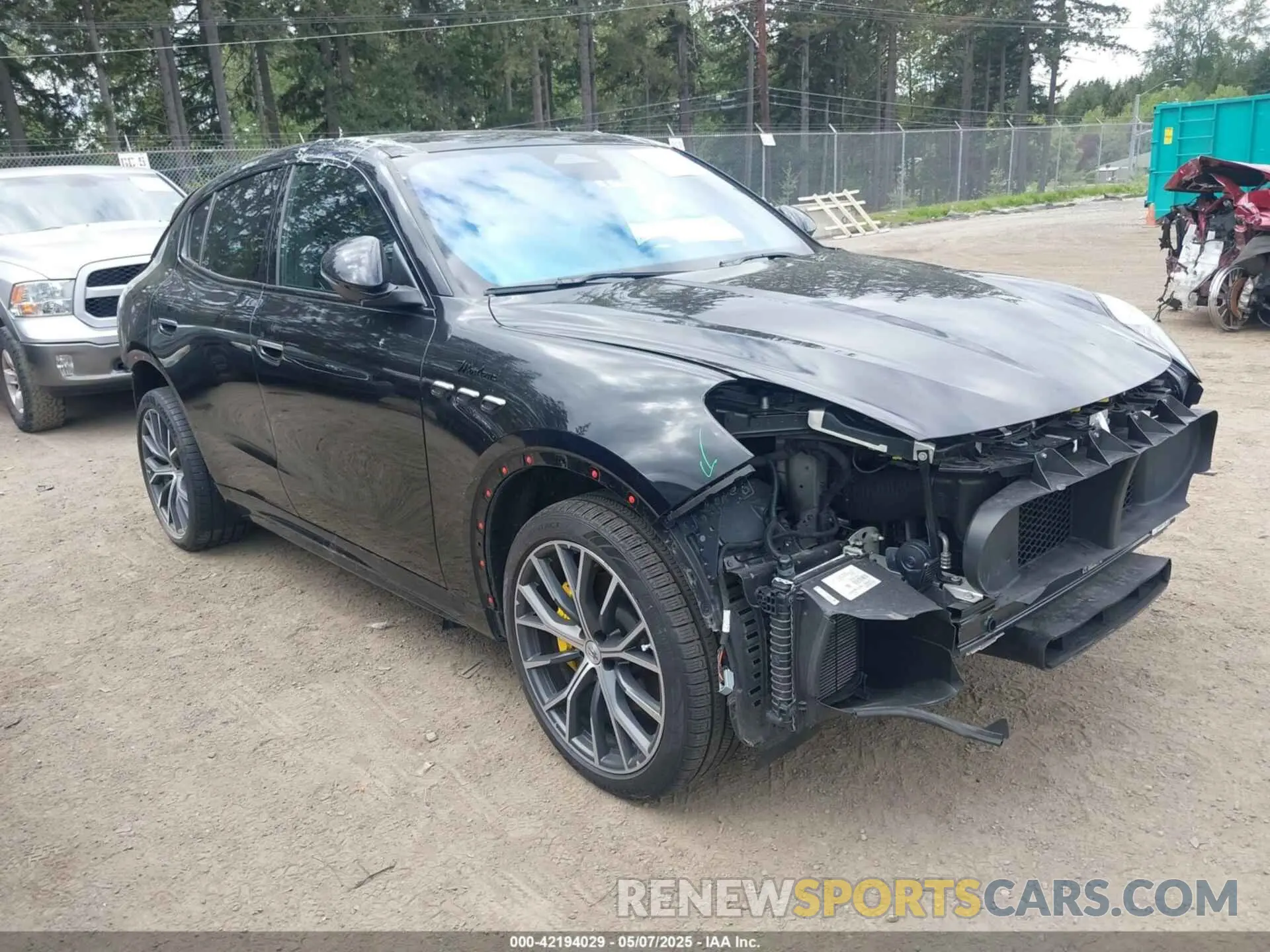 1 Photograph of a damaged car ZN682AVM0P7438449 MASERATI GRECALE 2023
