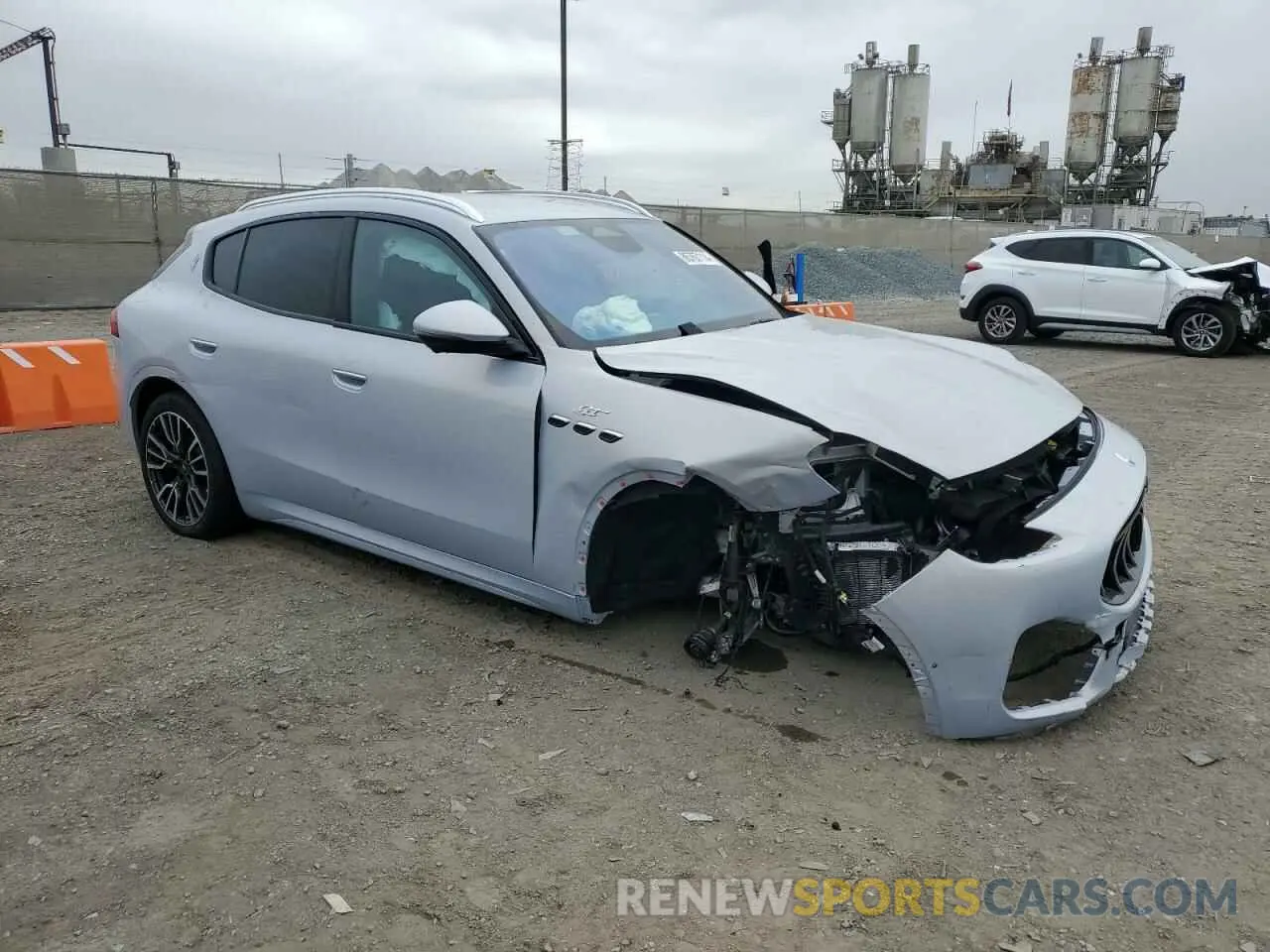 4 Фотография поврежденного автомобиля ZN682AVA5P7438873 MASERATI GRECALE GT 2023