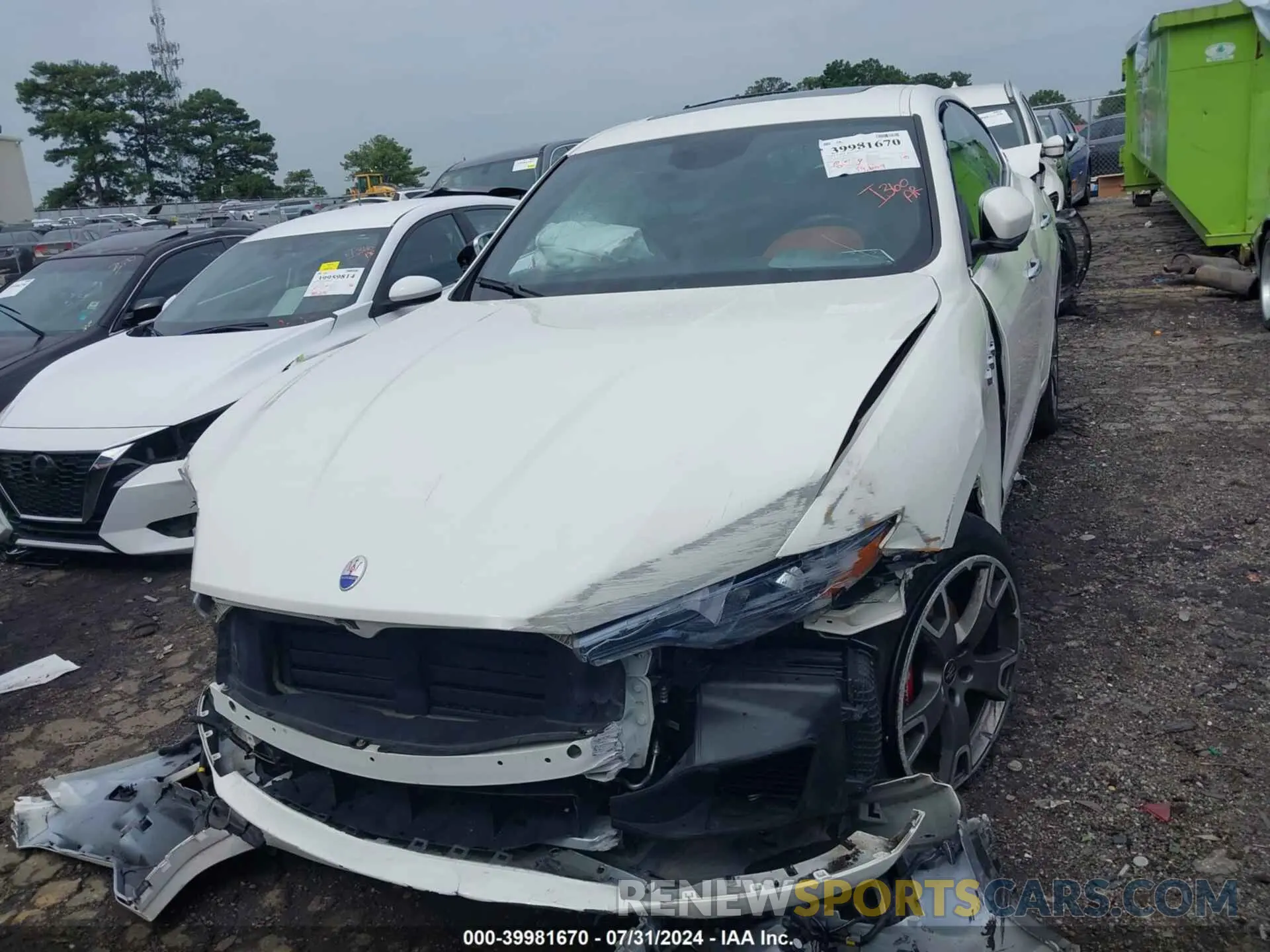 6 Photograph of a damaged car ZN661XUA8KX332747 MASERATI LEVANTE 2019