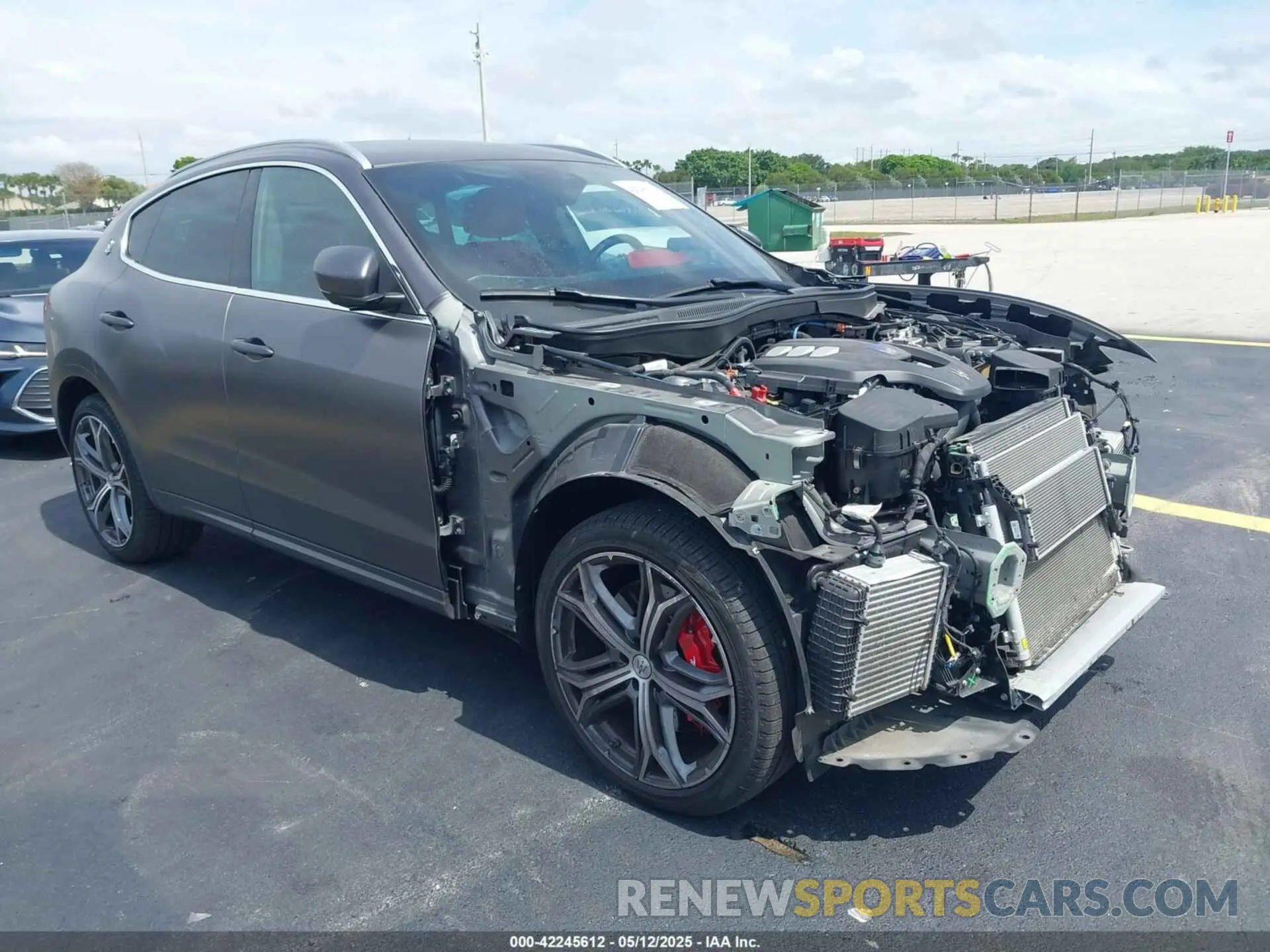 6 Фотография поврежденного автомобиля ZN661YULXMX372645 MASERATI LEVANTE 2021