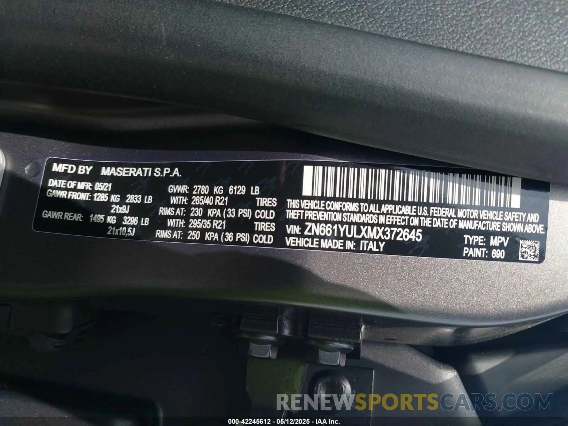 9 Фотография поврежденного автомобиля ZN661YULXMX372645 MASERATI LEVANTE 2021