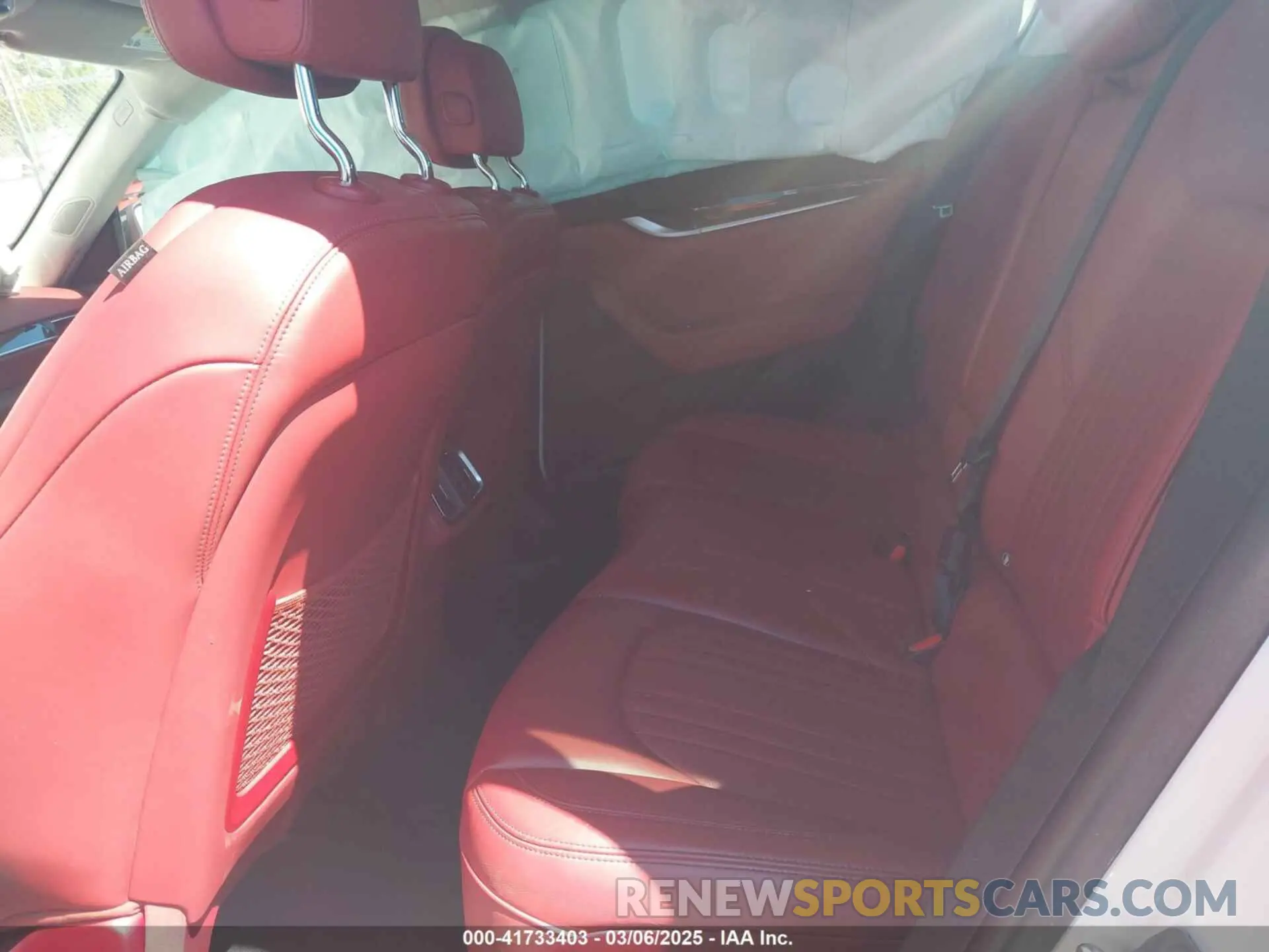 8 Фотография поврежденного автомобиля ZN661XUA9NX400266 MASERATI LEVANTE 2022