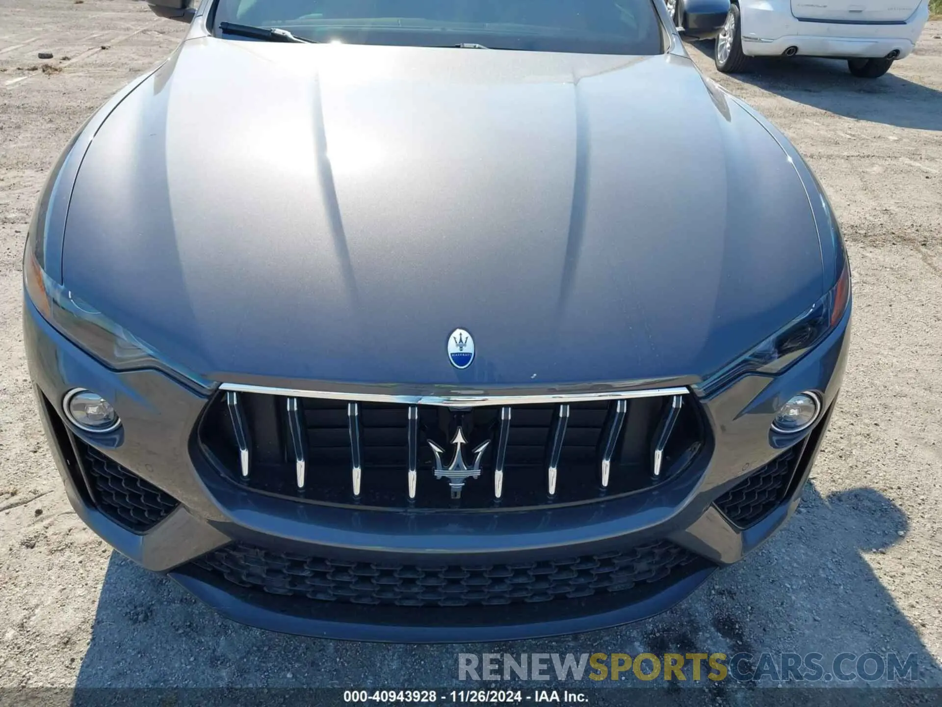 6 Photograph of a damaged car ZN661XUAXNX388001 MASERATI LEVANTE 2022