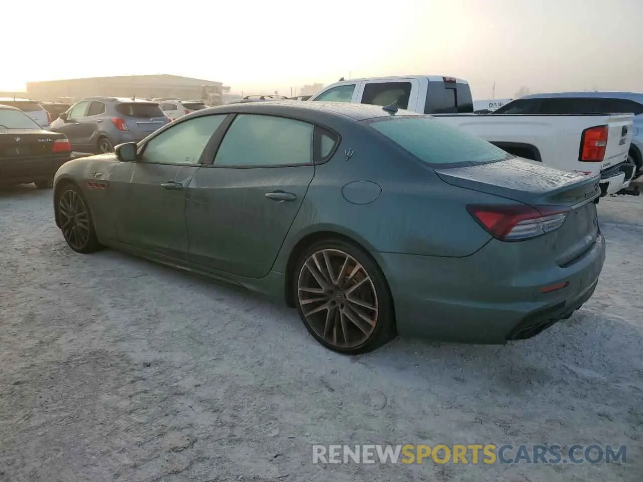 2 Фотография поврежденного автомобиля ZAM56ZPT4N1382393 MASERATI QUATTROPOR 2022