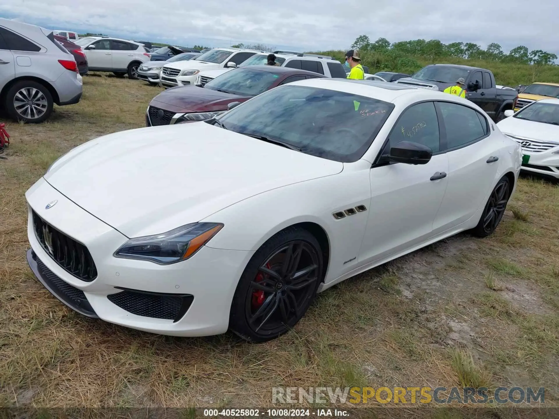 2 Photograph of a damaged car ZAM56YPS8M1362972 MASERATI QUATTROPORTE 2021