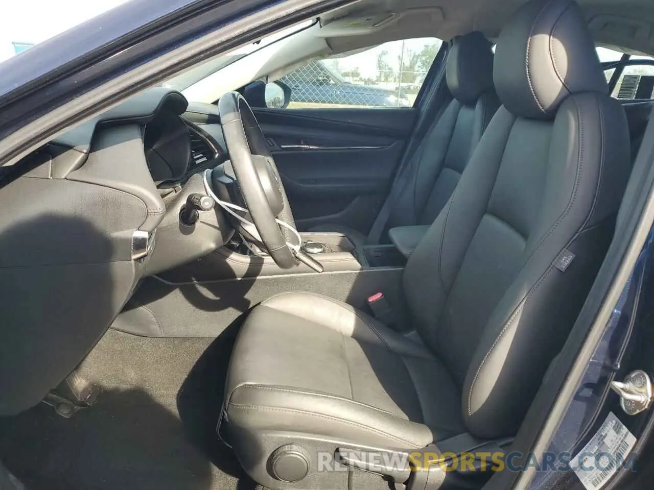 7 Фотография поврежденного автомобиля 3MZBPAAL3KM111142 MAZDA 3 2019