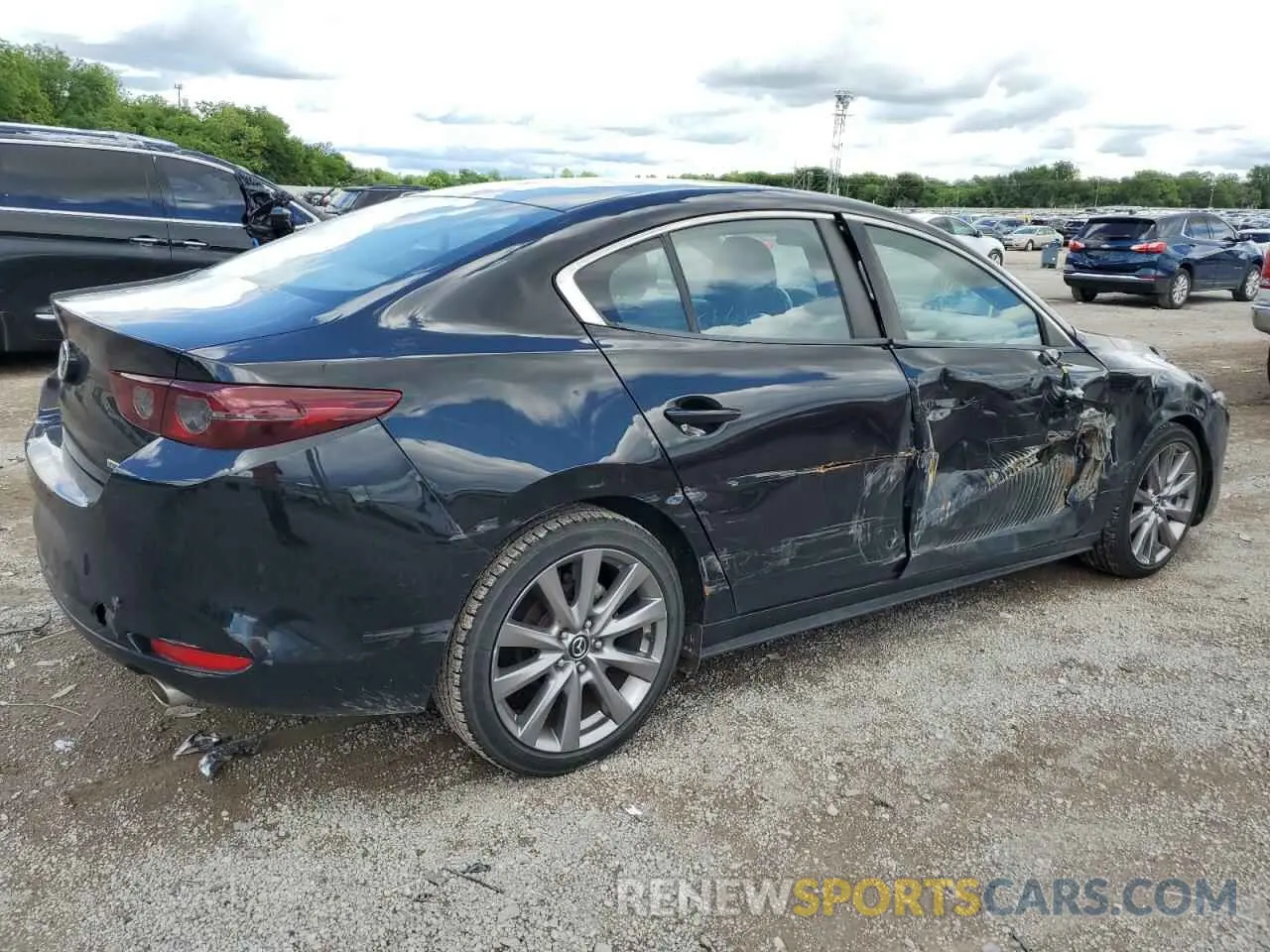 3 Photograph of a damaged car 3MZBPAAL7KM109734 MAZDA 3 2019
