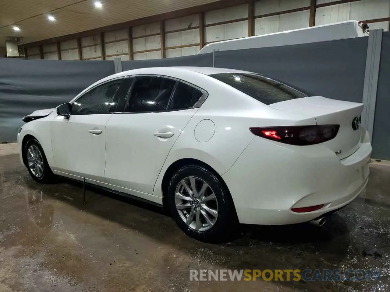2 Photograph of a damaged car 3MZBPABL3KM112368 MAZDA 3 2019