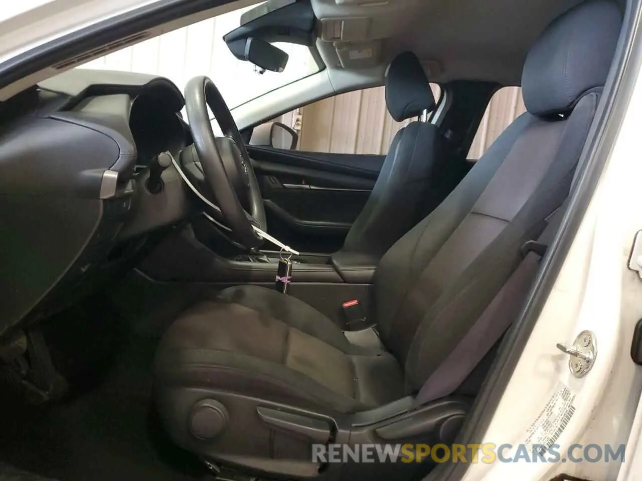 7 Фотография поврежденного автомобиля 3MZBPABL4KM114291 MAZDA 3 2019