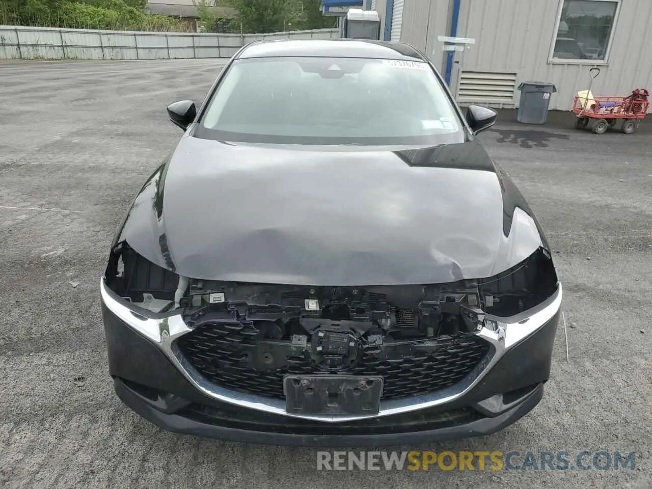 5 Photograph of a damaged car 3MZBPADL3KM106423 MAZDA 3 2019