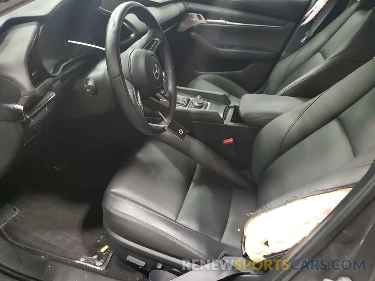 7 Photograph of a damaged car 3MZBPADL6KM112295 MAZDA 3 2019