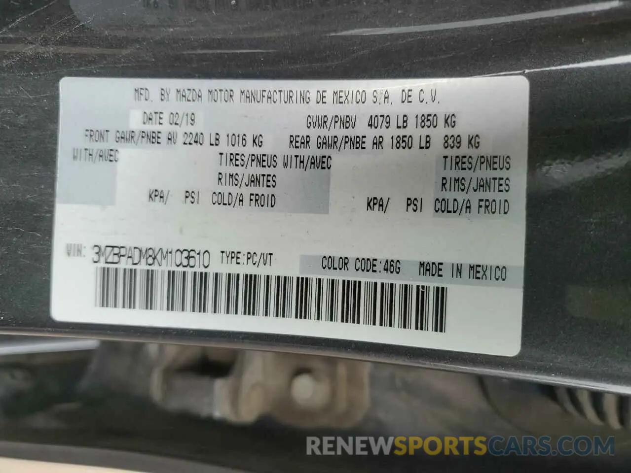 13 Photograph of a damaged car 3MZBPADM8KM103610 MAZDA 3 2019