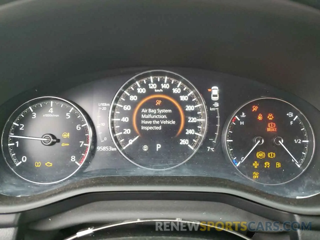 9 Photograph of a damaged car 3MZBPADM8KM103610 MAZDA 3 2019