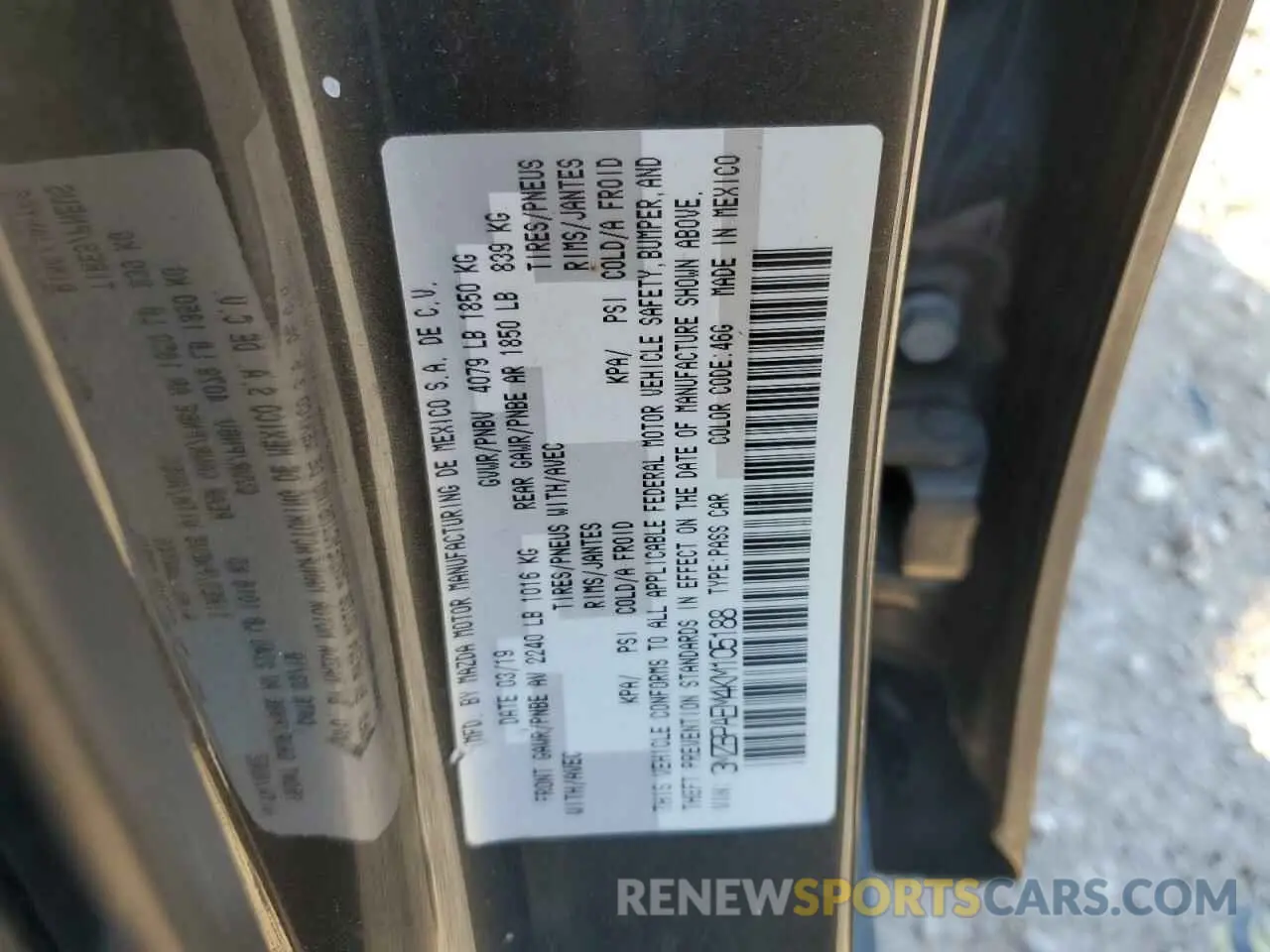 13 Photograph of a damaged car 3MZBPAEM4KM105188 MAZDA 3 2019