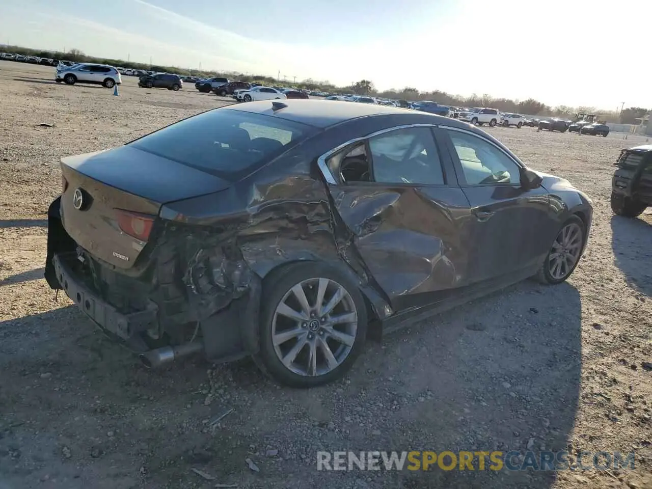 3 Photograph of a damaged car 3MZBPAEM4KM105188 MAZDA 3 2019