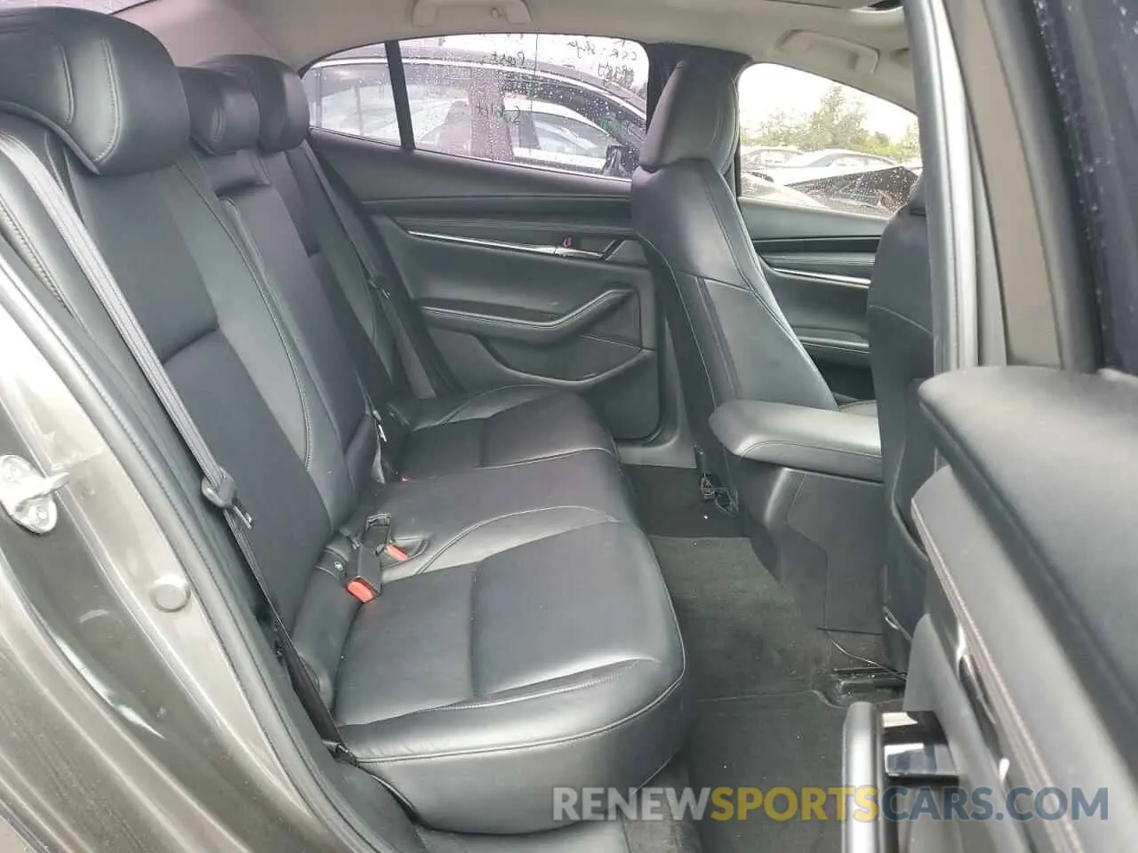 10 Фотография поврежденного автомобиля JM1BPBCM3K1123710 MAZDA 3 2019