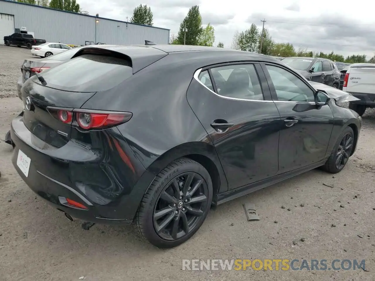 3 Photograph of a damaged car JM1BPBNM3K1140472 MAZDA 3 2019